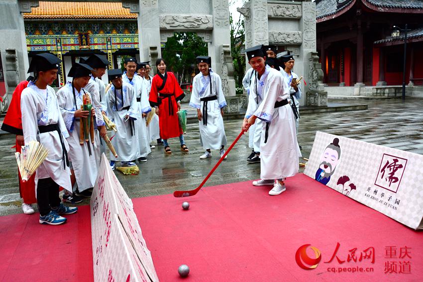穿汉服游举子园 领略重庆开州别样人文风情(图3)