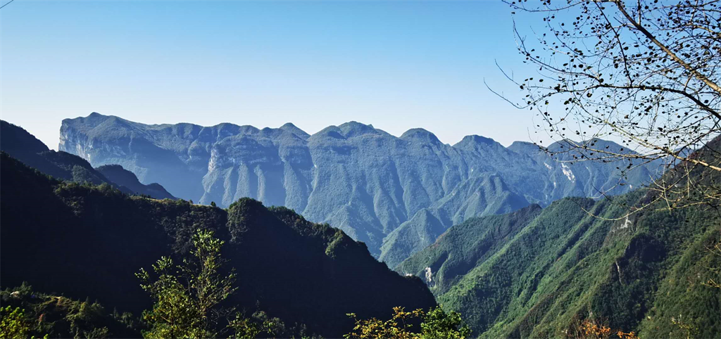石崖奇境(图2)