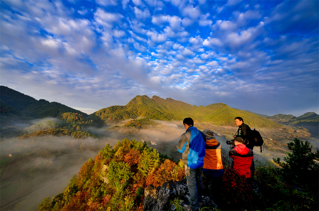 雪宝山十宝之千层红叶(图5)